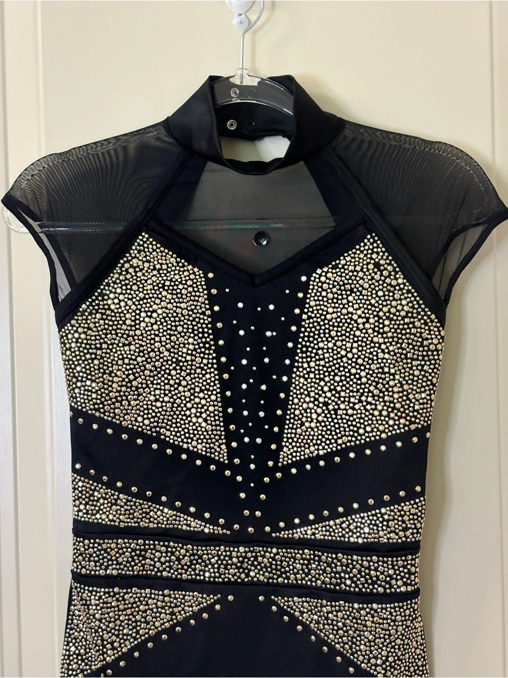 WEISSMAN ELITE BLACK MOCKNECK GOLD STUDDED LEOTARD COSTUME SZ MA EUC $160